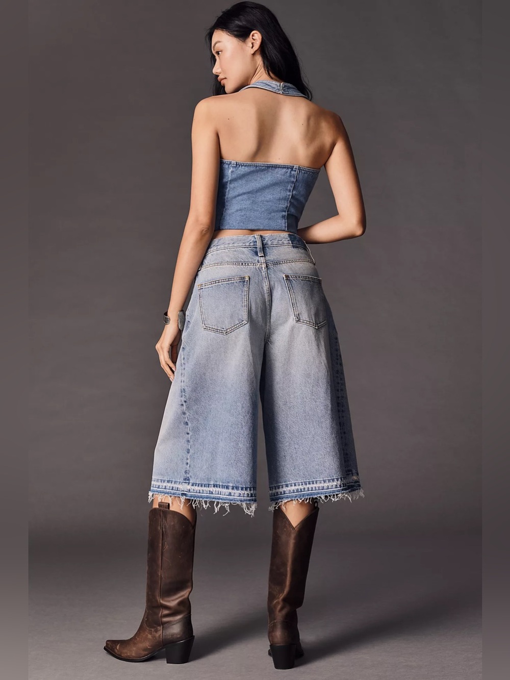 NEW Pilcro Anthropologie Pleated Culotte Mid-Rise Wide-Leg Denim Shorts Sz 30 - Picture 2 of 12